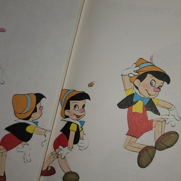 Walt Disney Pinocchio book 1973 great condition for a book of its age! - Picture 4 of 5